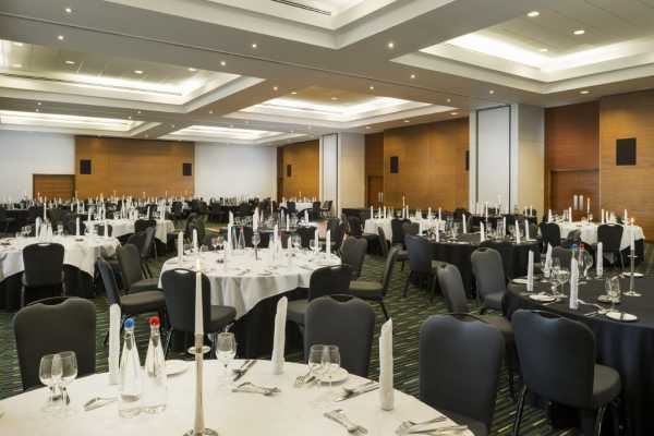 Radisson RED and Radisson Hotel & Conference Centre London Heathrow