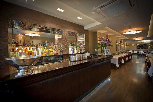 The Elysée Restaurant, Roof Garden & Bar