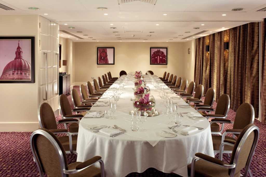 Knightsbridge Suite