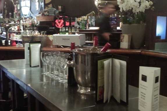 Party venues in London: Henrys Piccadilly