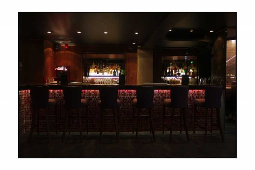 Party venues in London: L'etranger Restaurant