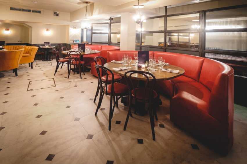 Party venues in London: Davy's of Holborn