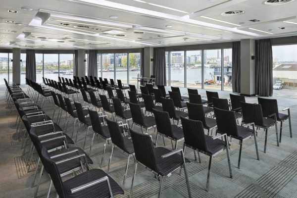 Crowne Plaza London-Battersea
