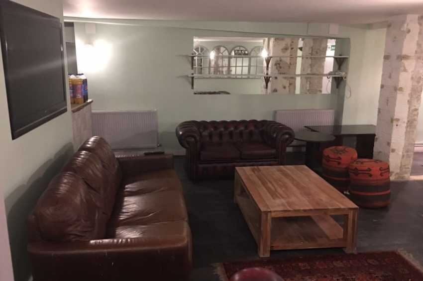 Party venues in London: SUN TRAP BAR