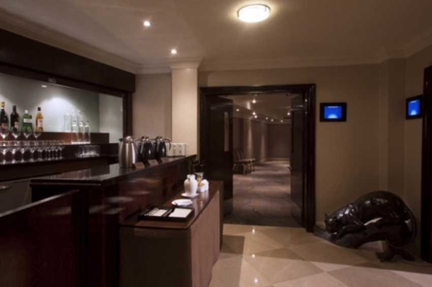 Conference venues in London: Radisson Blu Edwardian, Kenilworth