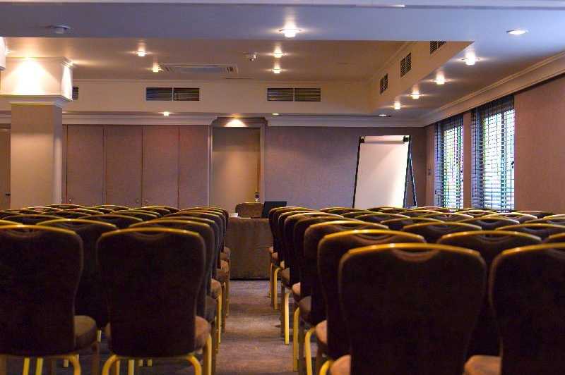 Conference venues in London: Radisson Blu Edwardian, Kenilworth