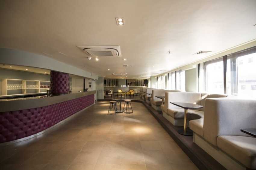 Party venues in London: Roma Bar and Restaurant