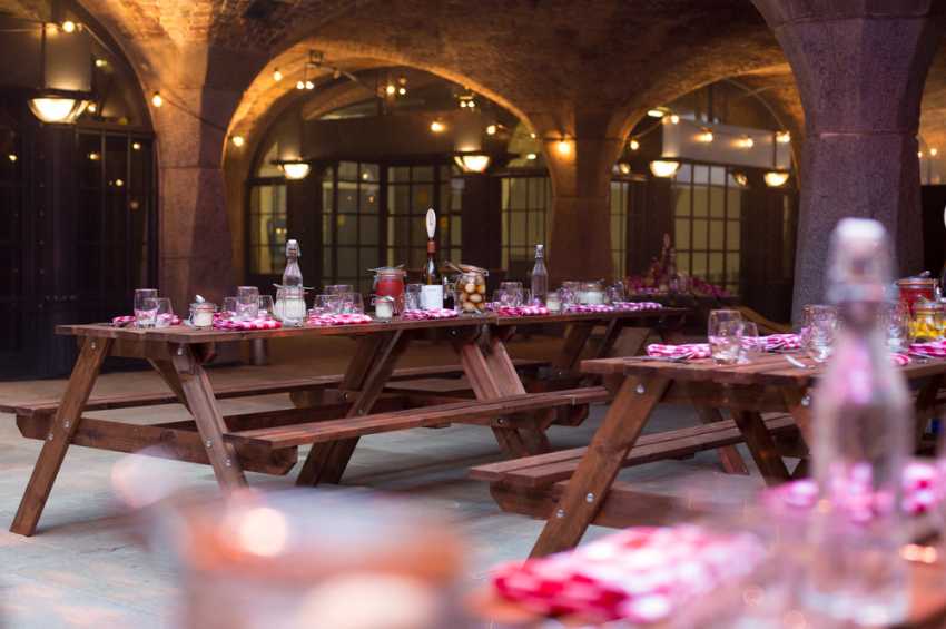 Christmas Party Venue in London : Tobacco Dock Venue LTD
