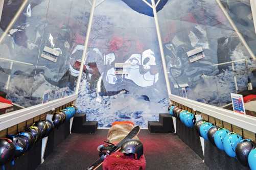 Christmas Party Venue in London : Chel-Ski