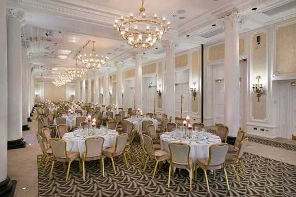 Hilton Waldorf