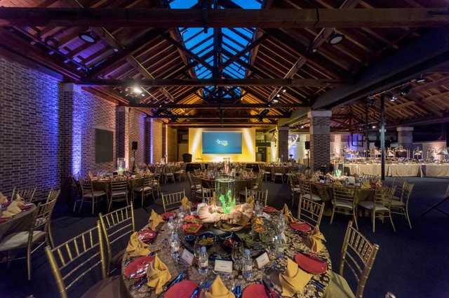 Tobacco Dock 