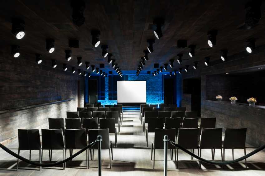 Christmas Party Venue in London : The London EDITION