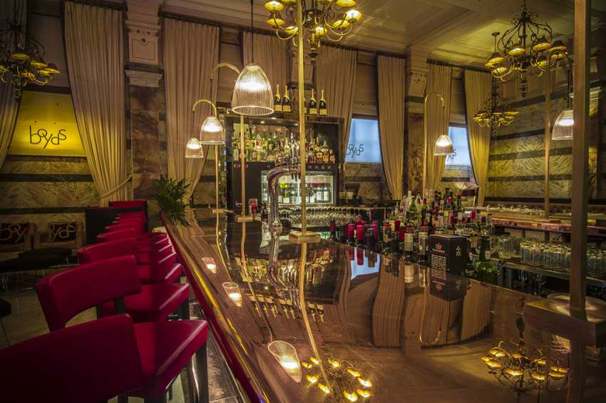 Party venues in London: Boyds Grill & Wine Bar