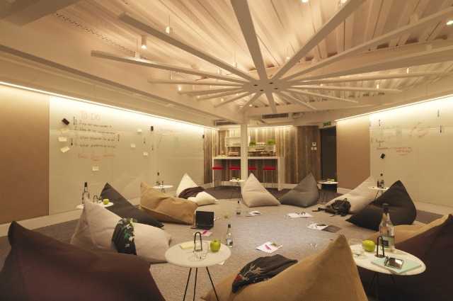 Radisson Blu Edwardian, Heathrow