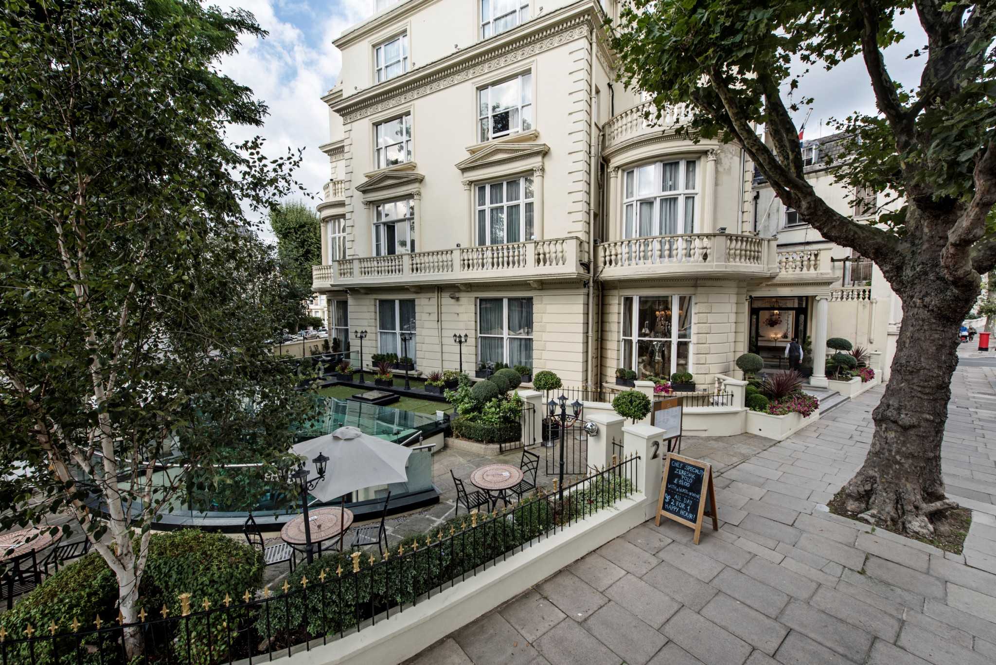 Garden Terrace