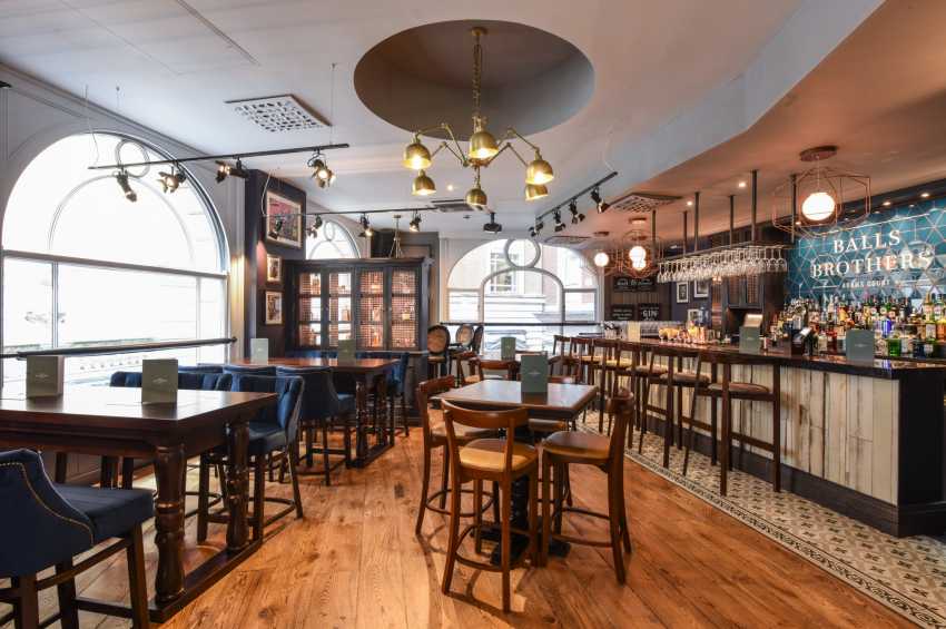 Jamies Adam's Court