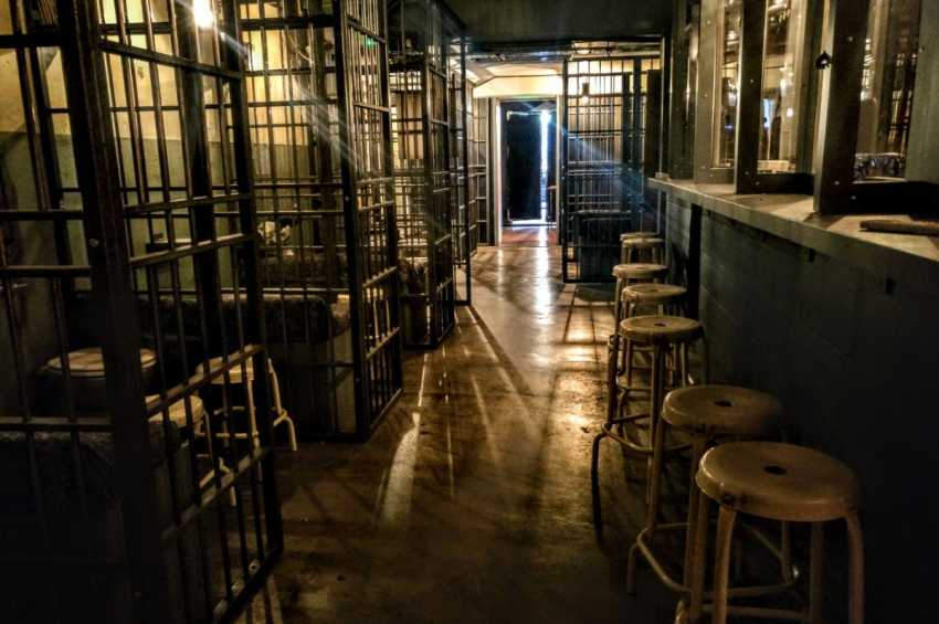 Party venues in London: Alcotraz - Prison Cocktail Bar