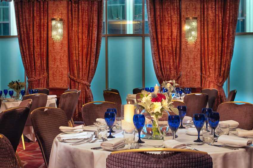 Radisson Blu Edwardian, Heathrow