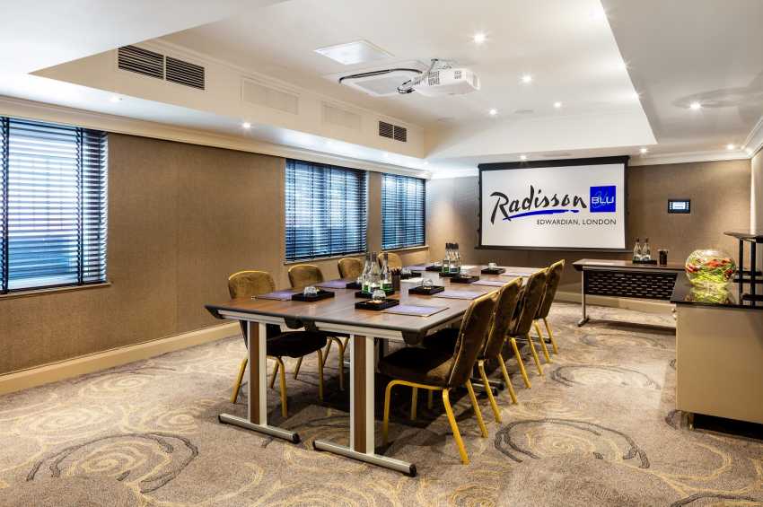 Radisson Blu Edwardian, Kenilworth