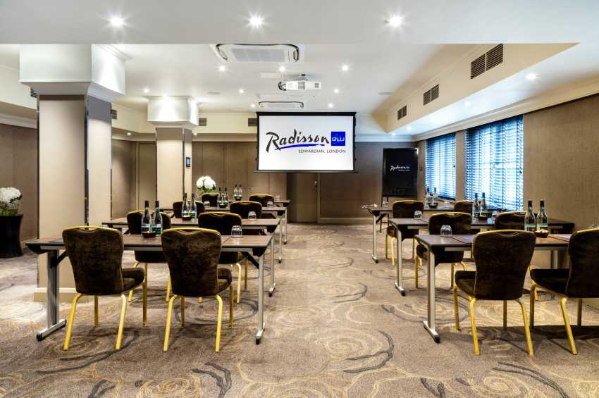 Radisson Blu Edwardian, Kenilworth
