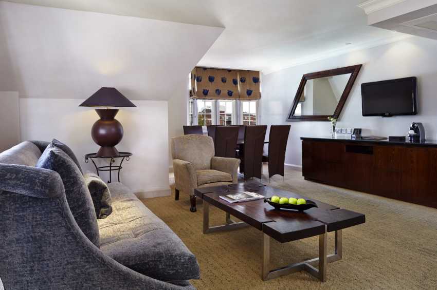 Radisson Blu Edwardian, Grafton