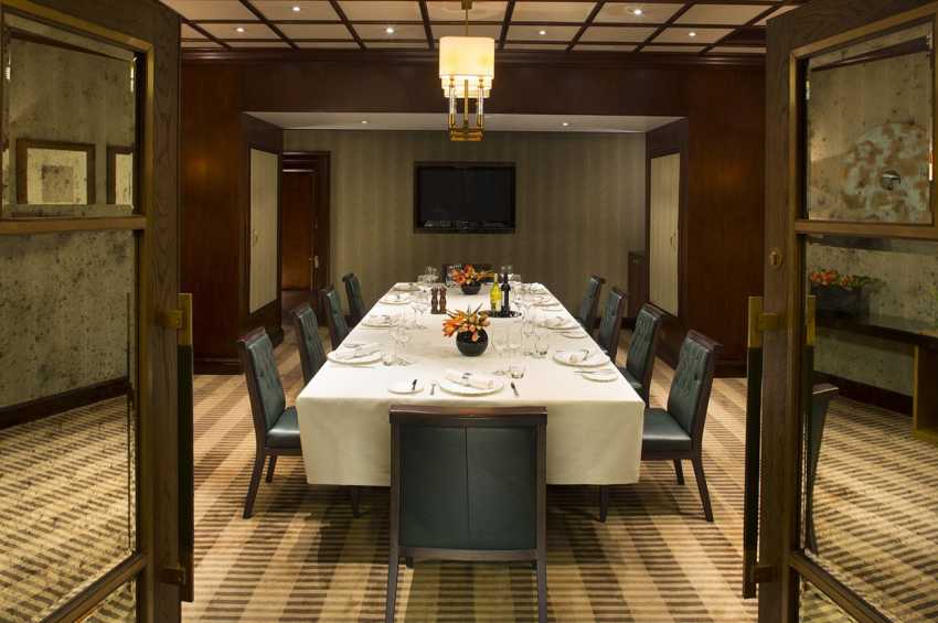 Conference venues in London: Jumeirah Carlton Tower - CLOSED FROM SEPTEMBER 2019 - SUMMER 2020