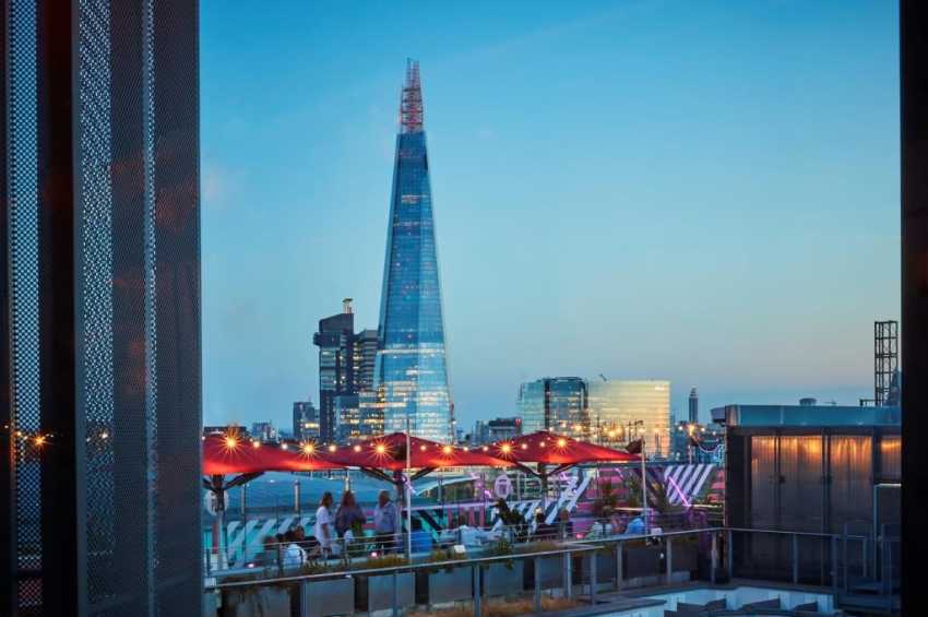 Christmas Party Venue in London : Savage Garden London