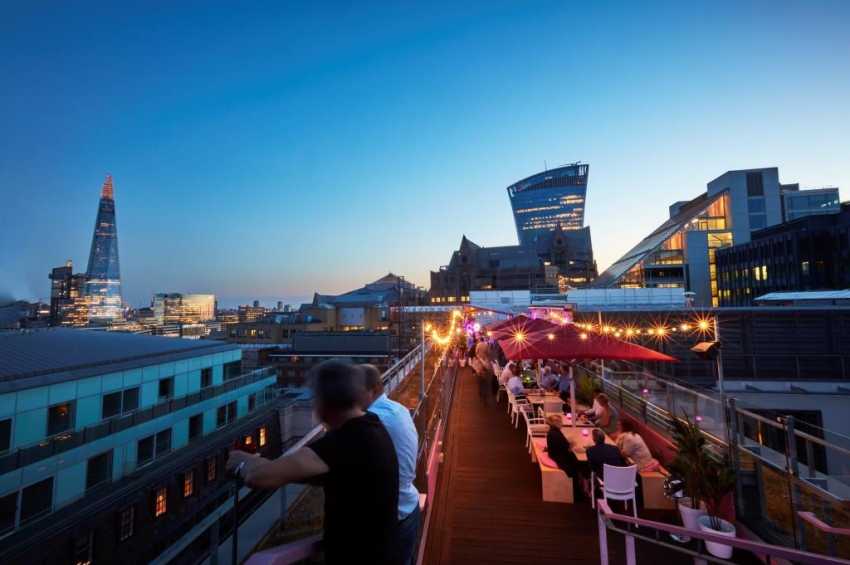 Christmas Party Venue in London : Savage Garden London
