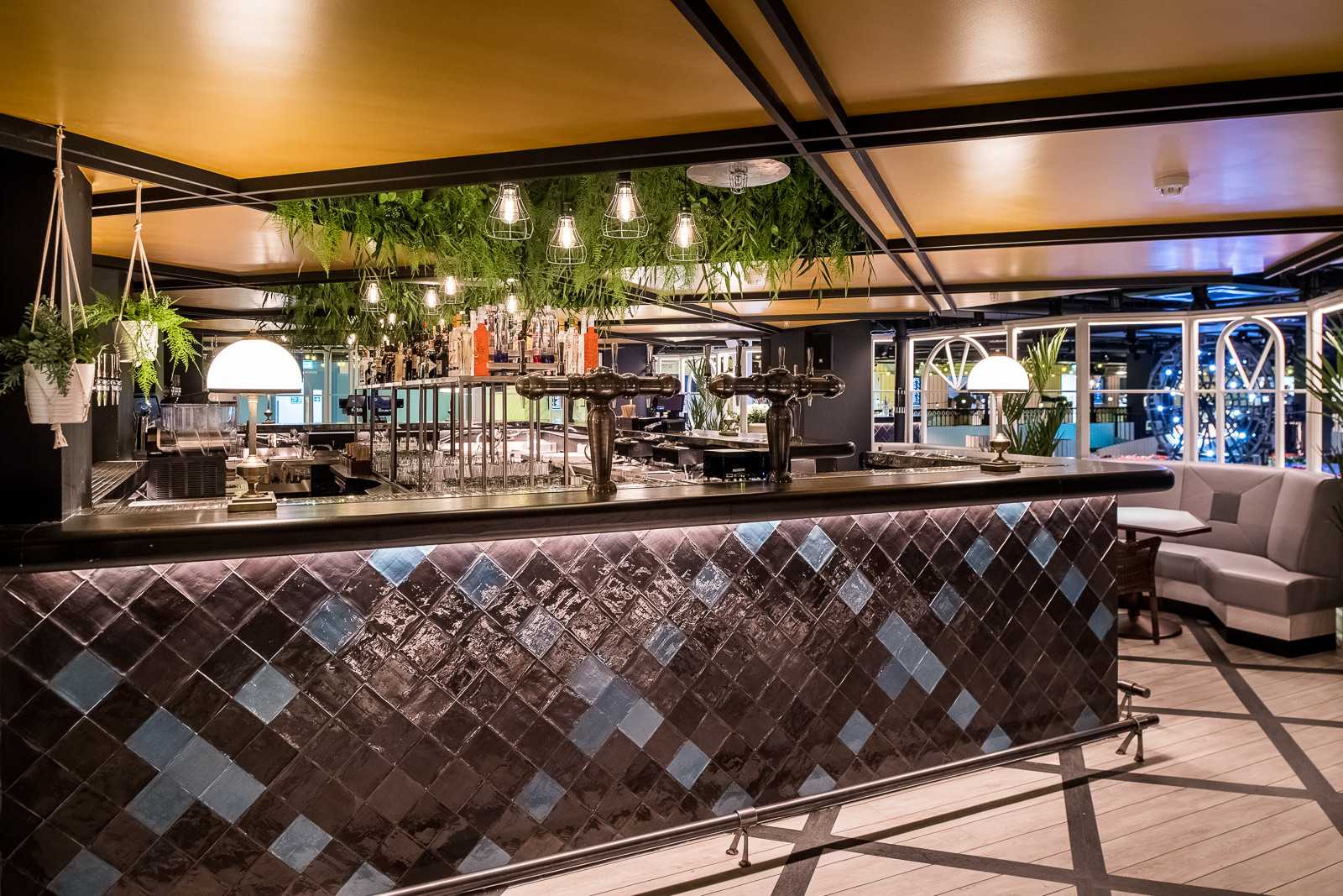 Grand Hotel Bar