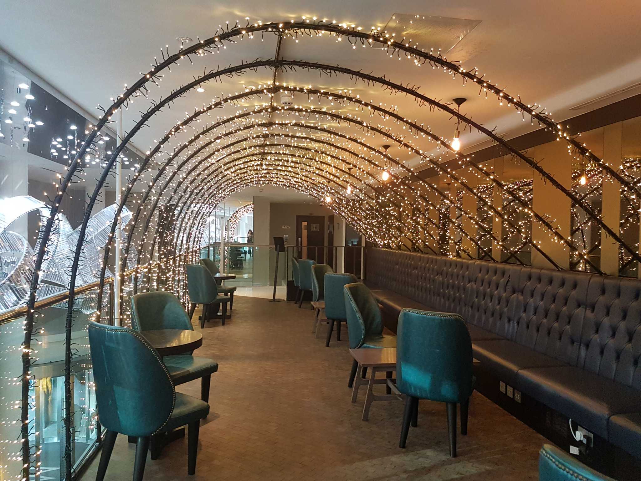 Mezzanine hire - Semi private