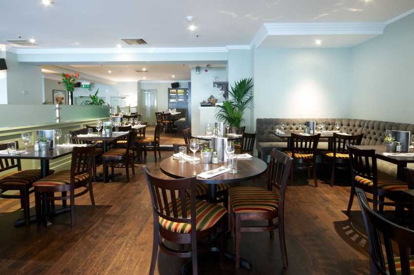 Party venues in London: The Loose Box