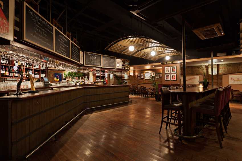 Party venues in London: Willy's Wine Bar