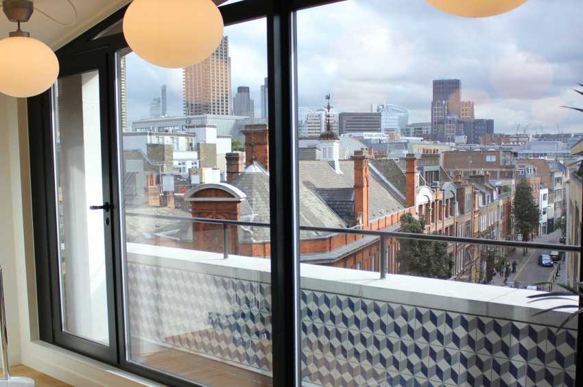 Wallacespace Clerkenwell Green