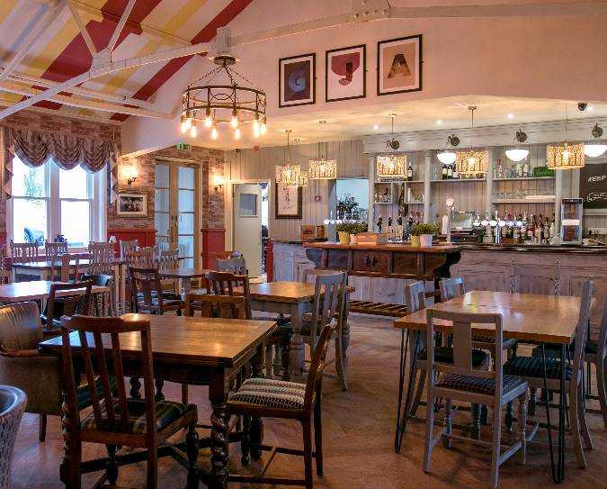 Back Bar
