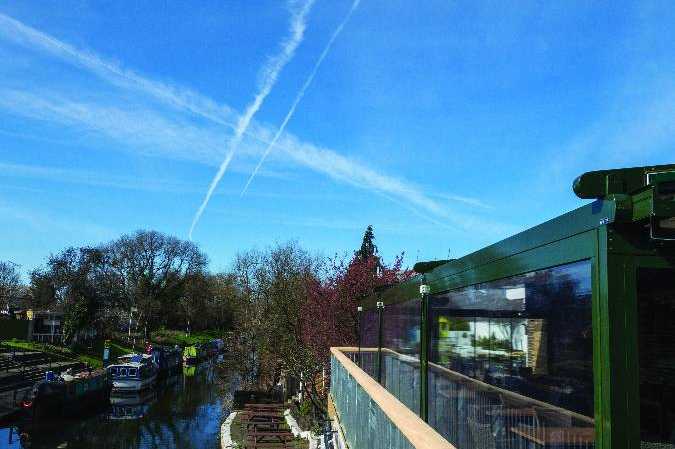 Party venues in London: Grand Junction Arms
