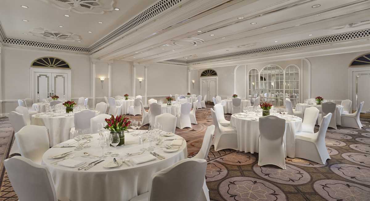 Tudor Rose Room