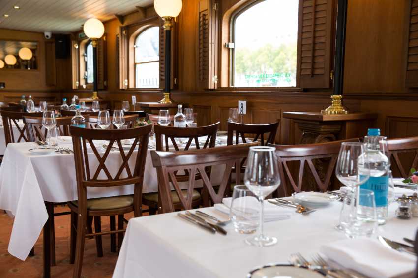 Edwardian – Thames Luxury Charters