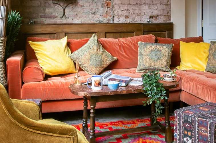Party venues in London: The Little Blue Door