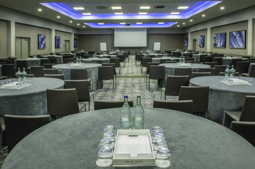 Conference venues in London: De Vere Wokefield Estate