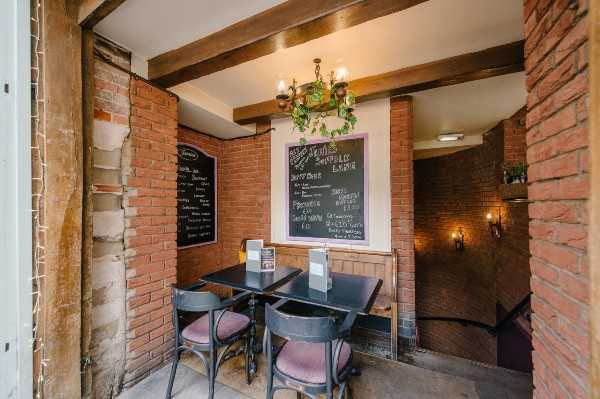 Party venues in London: Jamies Suffolk Lane