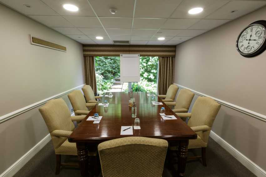 Donnington Valley Hotel 