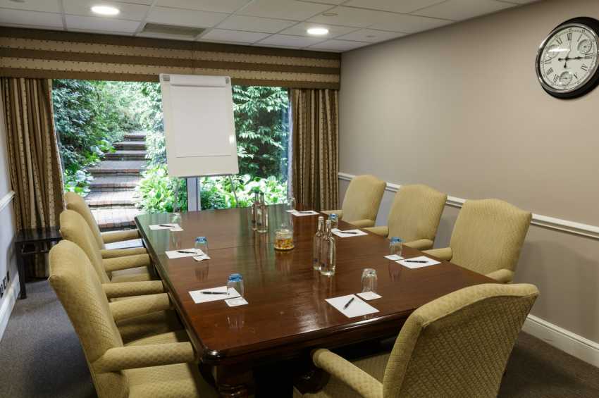 Donnington Valley Hotel 