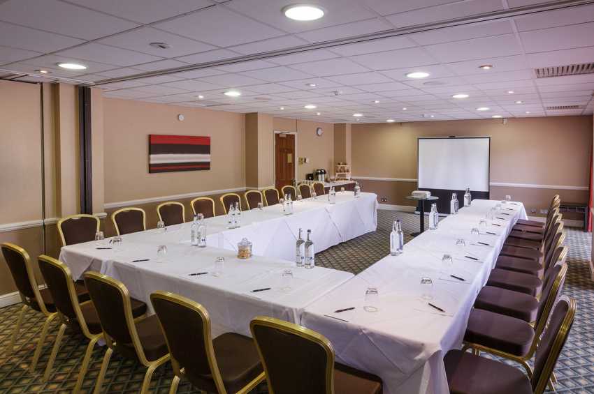 Donnington Valley Hotel