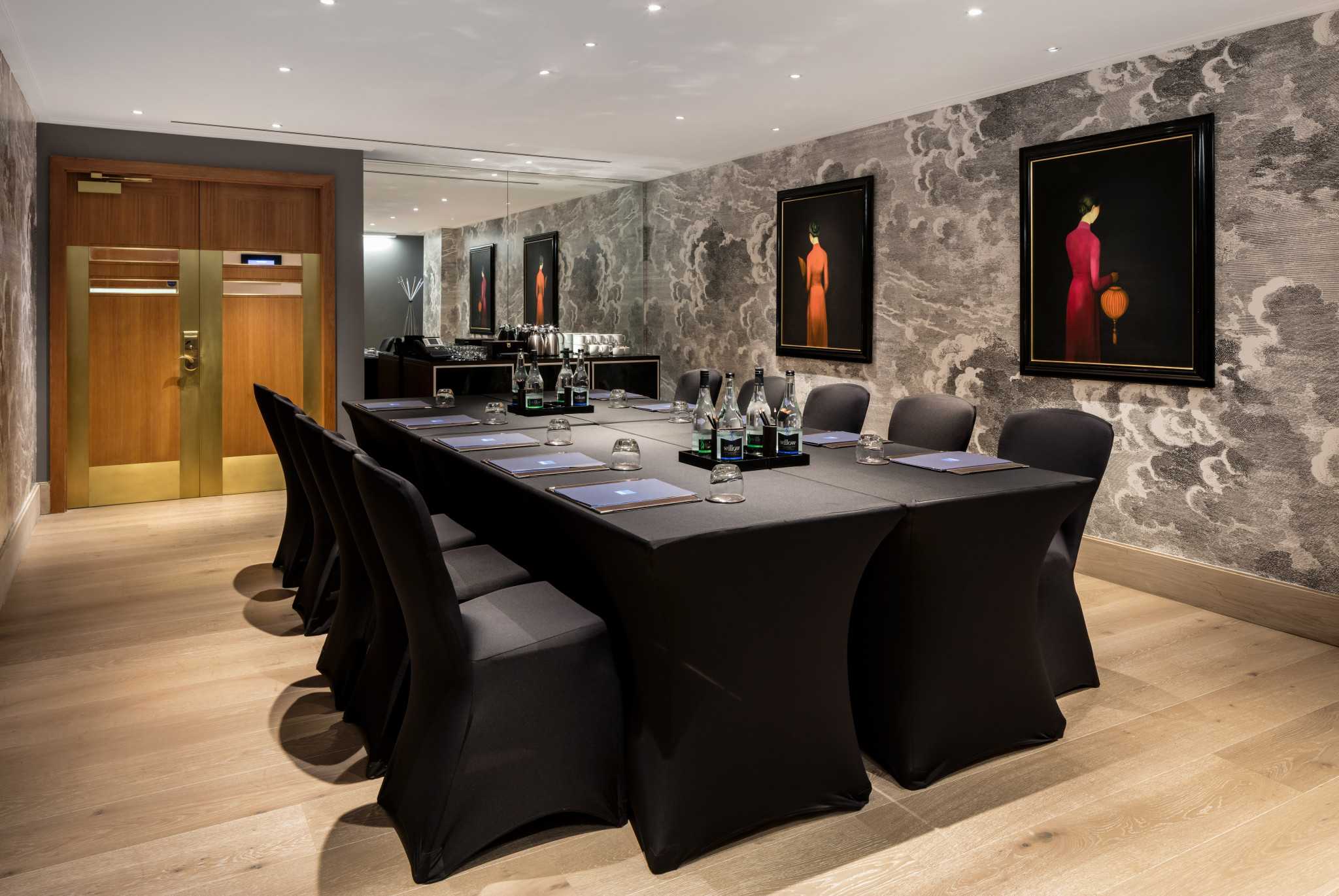Private Suite 2