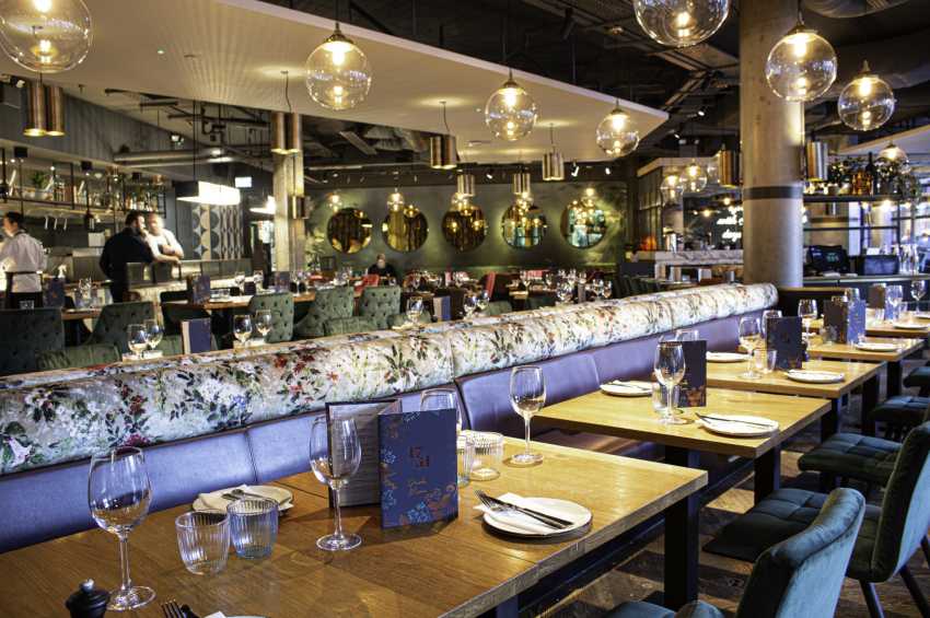 1751 Distillery, Bar & Restaurant 