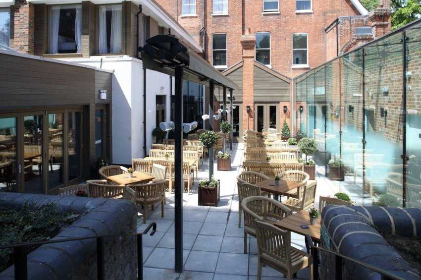The Crown and Greyhound