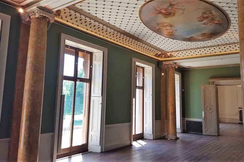 Gunnersbury Park