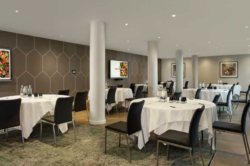 The Westminster London, Curio Collection by Hilton