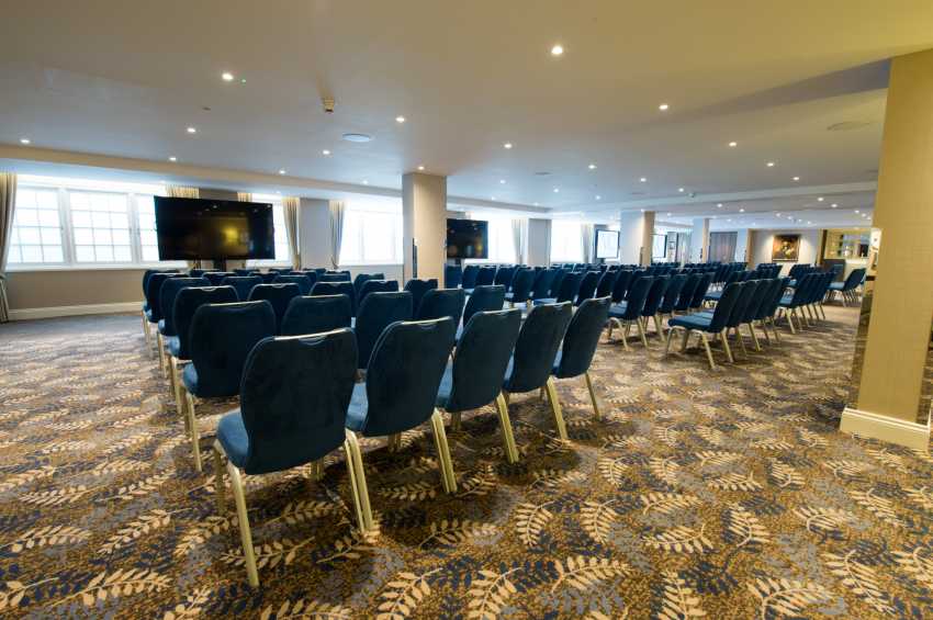 Victory Services Club