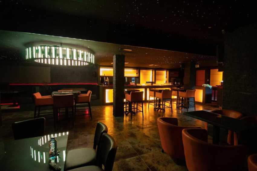 Baron Lounge